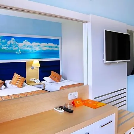Club Aqua Plaza Ξενοδοχείο Odaonu