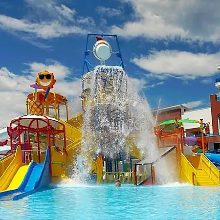 Club Aqua Plaza 4*