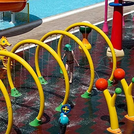 Club Aqua Plaza Ξενοδοχείο Odaonu