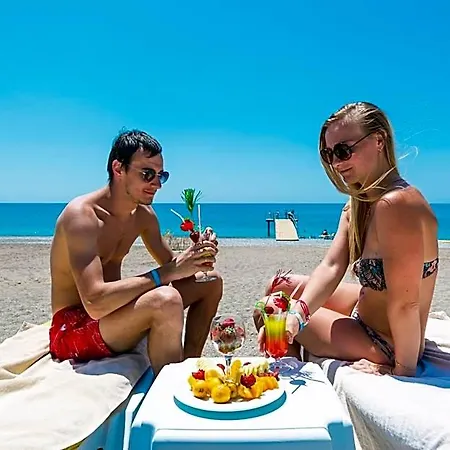 Club Aqua Plaza Ξενοδοχείο 4*