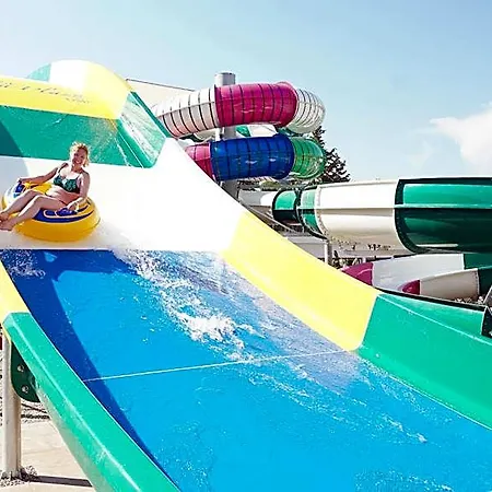 Hotel Club Aqua Plaza 4*